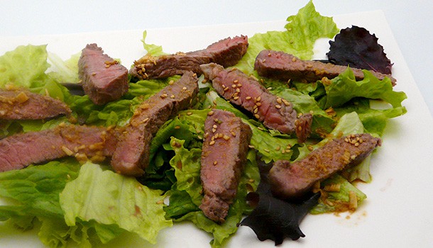 Salade de boeuf au sésame