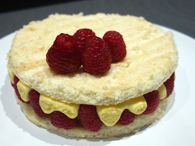 Entremets aux framboises