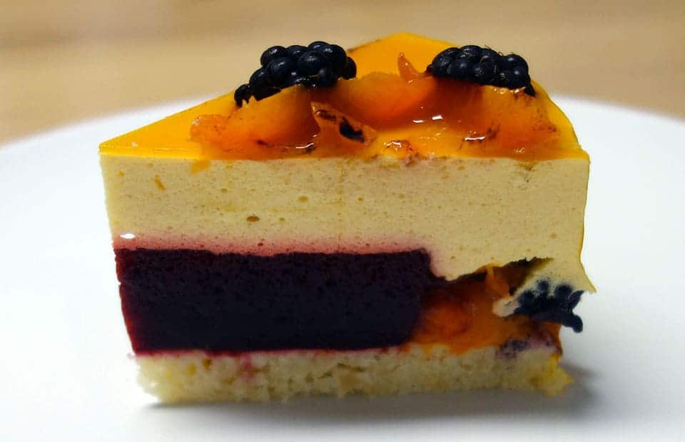 Entremets mûres abricots