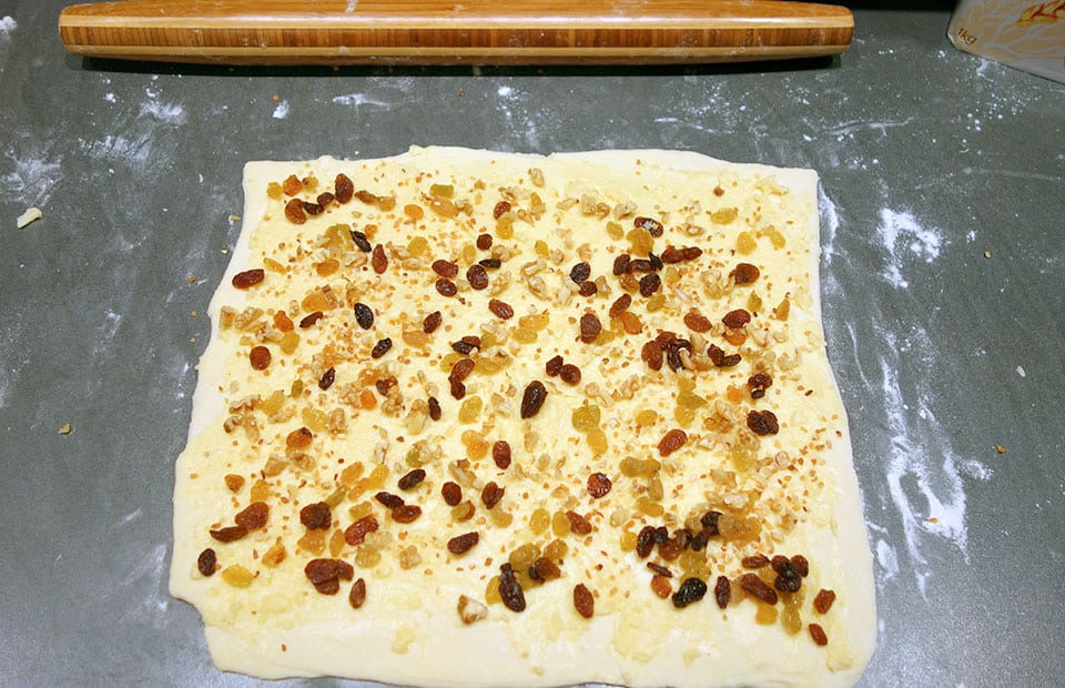 Recette tuto pain aux raisins pour 30pieces environ Pâte à croissant