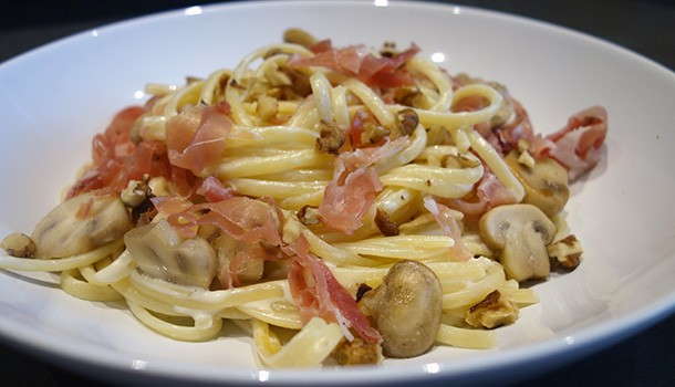 Pâtes au gorgonzola champignons et jambon