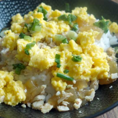 Riz aux oeufs et gelée de bouillon