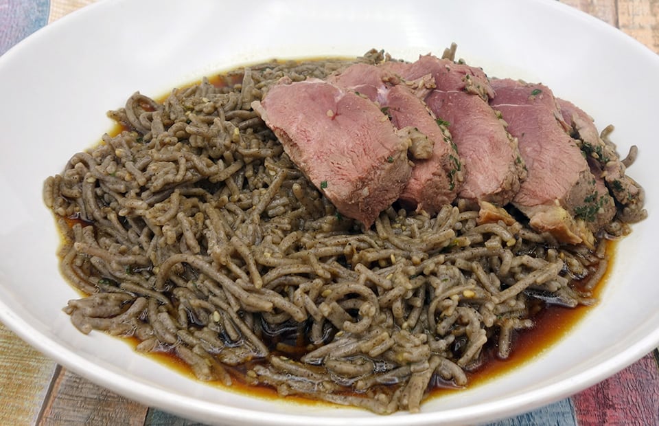 Soba d’été canard épicé