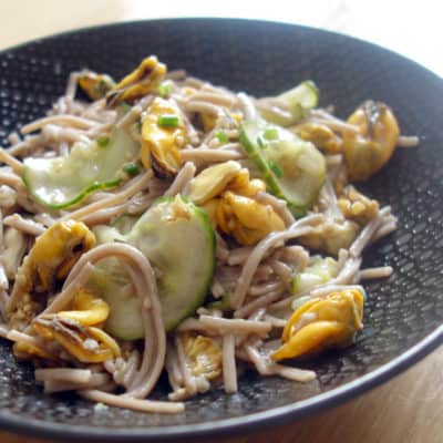 Soba moules concombre