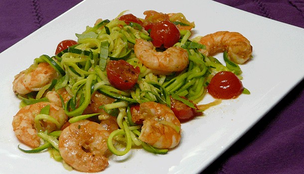 Spaghettis de courgettes aux crevettes