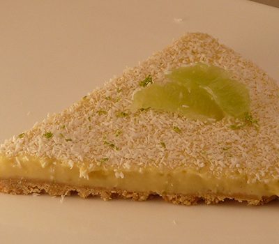 Tarte au citron vert et noix de coco