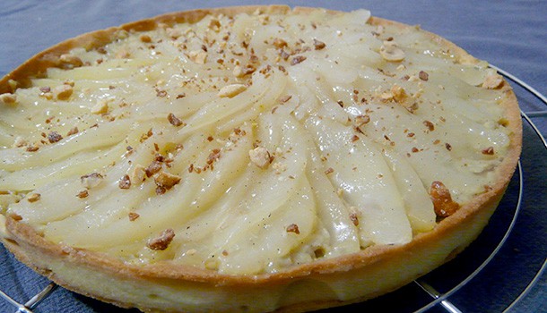 Tarte aux noisettes et aux poires