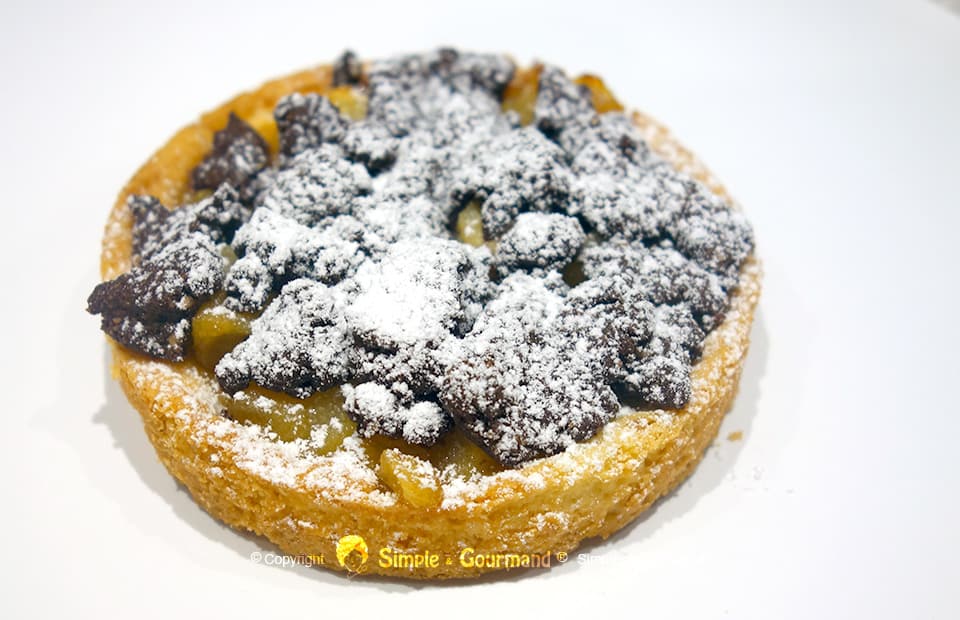 Tarte aux poires et crumble cacao